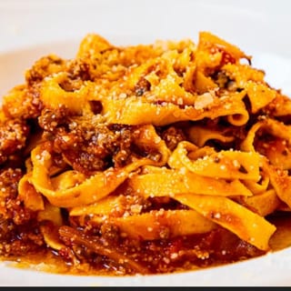 Fettuccine Bolognese